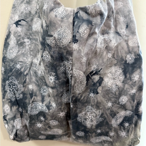 Stylish Gray Women's Bag - Picture 2 of 2